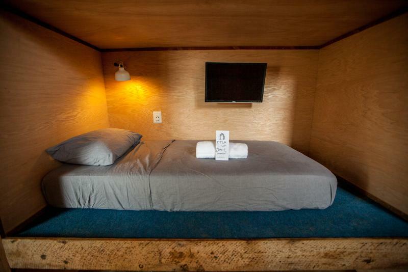 Podshare East Hollywood Hostel Los Angeles Exterior photo